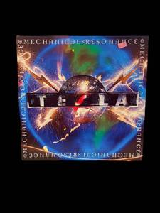 lot 78 image: Tesla - Mechanical Resonance (Geffen Records LP)