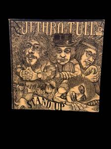 lot 102 image: Jethro Tull Stand Up - RS 6360 Reprise LP