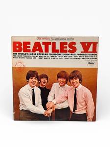 lot 174 image: Capitol Beatles VI - 2-LP Vinyl Set