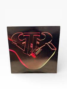 lot 182 image: GTR Self Titled Arista Records