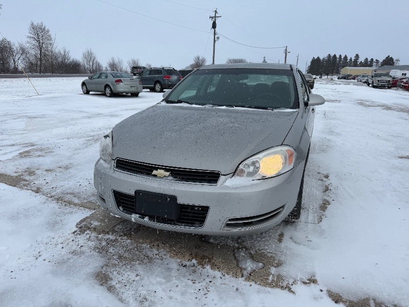 lot 7 image: 2008 Chevrolet Impala