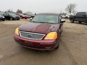 lot 16 image: 2005 Ford Five Hundred
