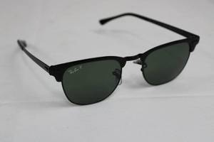 lot 18 image: Ray-Ban RB3716 Sunglasses - Black Frame, Green Polarized Lenses, Made in Italy