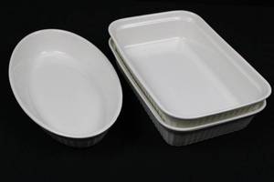lot 23 image: Richard Ginori Porcelain Bakeware Set - Oval Ramekin & Rectangular Dishes - Oven Safe, Made in Italy