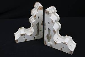 lot 56 image: Magnolia Home Book Ends (Lot of 2) White Wood 10