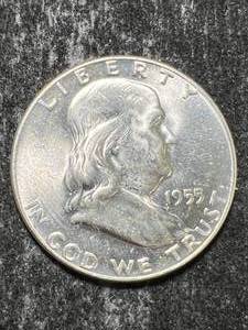 lot 04 image: 1955 US FRANKLIN HALF DOLLAR BU