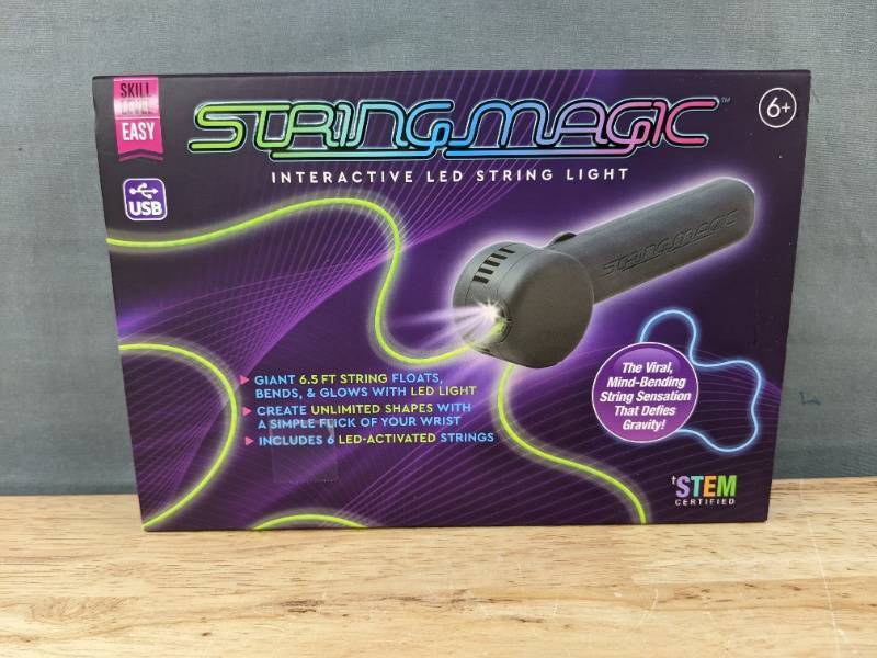String Magic Interactive LED String Light STEM Toy - Brand New
