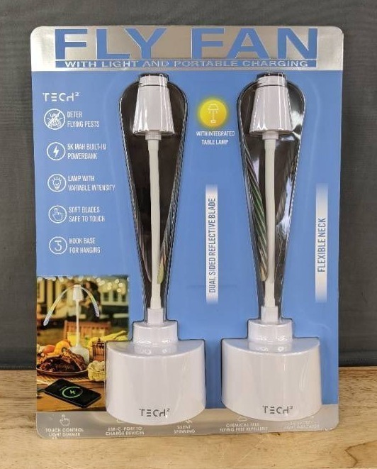 Tech2 Fly Fan with Integrated Light and Charging Pack $45 Retail - Brand New