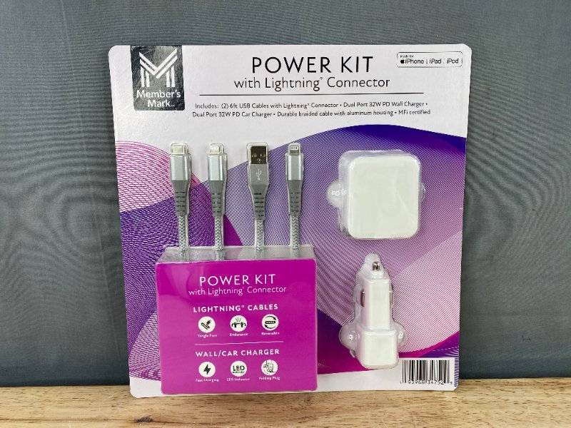 Members Mark Power Kit - with Lightning Connector for iPhone, iPad & iPod $39 Retail - Brand New