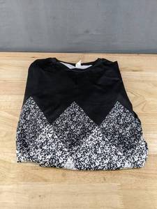 Long Sleeve Dress - Womens Large - Black, White & Gray Chevron Pattern - New