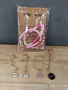 5 Taylor Swift Beaded Bracelets and 4 Taylor Swift Charm Pendants - Brand New