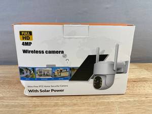 4MP Full HD Wire-Free PTZ Security Camera with Solar Power - Brand New