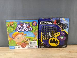 Hasbro Batman Connect 4 DC Edition & Time For Us Games Hi Ho Cherry-O - Brand New