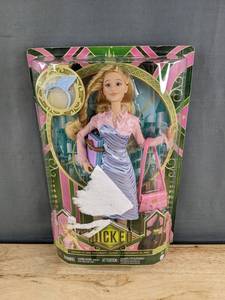 Mattel Wicked Glinda Doll - Glinda at Shiz University - Brand New