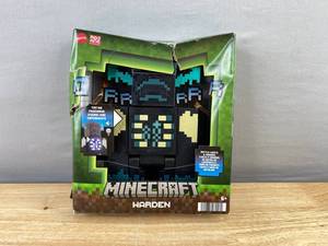 Minecraft Warden Figure - Boxed Toy Collectible 6 - Brand New