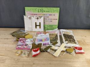 PartyWoo 170 Balloon Colors Kit with Tassels, Foil Curtain, and Banner - Brand New