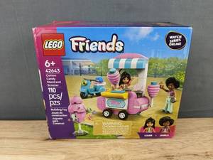 LEGO Friends Cotton Candy Stand & Scooter, 42643 - Brand New