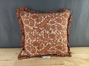 Threshold Throw Pillow 18 x 18 in Rust & Cream - Brand New