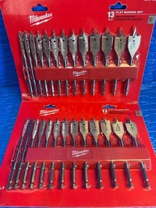 lot 64 image: Milwaukee 26 Piece Flat Boring Bit Set (model 48-27-1520).