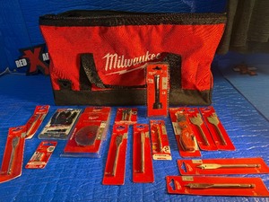 lot 77 image: Milwaukee Variety Lot - Various all new Product