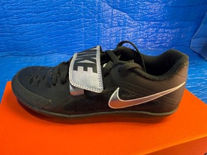 lot 89 image: Brand New Nike Zoom Rival SD 2 track and field throwing shoe in a black and indigo colorway.
