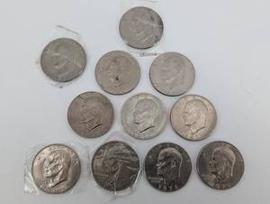 lot 13 image: Kennedy Half Dollars Bicentennial And 1970s - 11 Coins