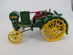 lot 29 image: Waterloo Boy Kerosene Tractor Toy - Special Edition Model, Green & Yellow