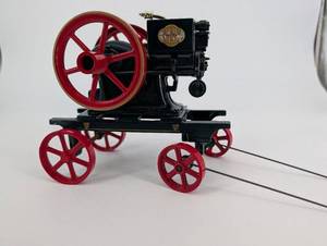 lot 42 image: Replica Special Edition Steam Engine - First in a Series, Black with Red Wheels