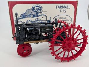 Farmall F-12 Tractor - 1/16 Scale - Fifth Edition Iowa FFA Theme Series
