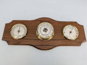 lot 178 image: Thermostar Three-Gauge Weather Station on Wood Plaque - Thermometer, Barometer, Hygrometer