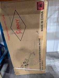 lot 219 image: Sunny Health & Fitness Water Rowing Machine - Boxed