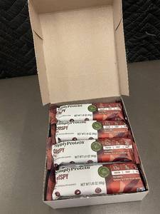 lot 7 image: SimplyProtein Dark Chocolate Almond Crispy Bars - 12 x 1.41 oz Bars