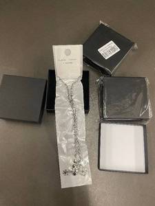 lot 18 image: 4 X Charm Necklace - Silver-Tone Fashion Jewelry with Snowflake Charms