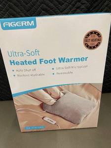 lot 75 image: Figerm Ultra-Soft Heated Foot Warmer - Auto Shut-Off, Microplush