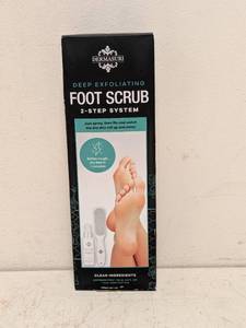 lot 84 image: NEW DERMASURI DEEP EXFOLIATING FOOT SCRUB 2-STEP SYSTEM