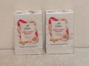 lot 52 image: 2 NEW DOVE SUGAR COOKIE SPRINKLE LIMITED EDITION BEAUTY BAR SOAP 4-PK