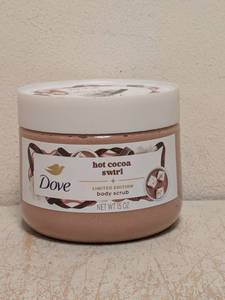 lot 58 image: NEW DOVE HOT COCOA SWIRL LIMITED EDITION BODY SCRUB