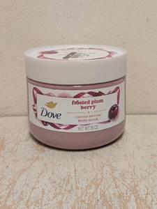 lot 60 image: NEW DOVE FROSTED PLUM BERRY LIMITED EDITION BODY SCRUB