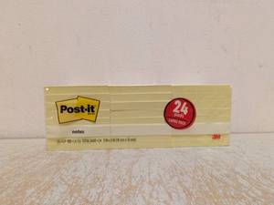 lot 104 image: NEW POST IT 24PK