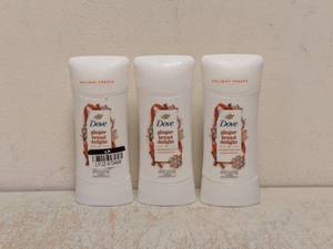 lot 121 image: (3) NEW DOVE GINGERBREAD DELIGHT DEODORANT