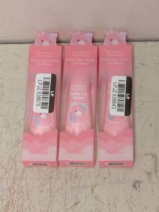 lot 116 image: (3) NEW PATTY KEY CHAIN LIP GLOSS STRAWBERRY SHORTCAKE