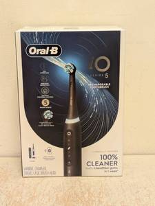 lot 137 image: NEW ORAL B IO SERIES 5 RECHARGEABLE TOOTHBRUSH