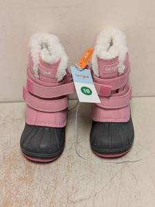 lot 172 image: NEW CAT & JACK KIDS BOOTS SIZE 10 PINK