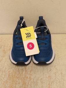 lot 179 image: NEW ALL IN MOTION KIDS SHOES SIZE 5 BLUE MULTI