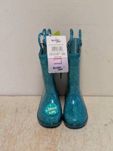 lot 182 image: NEW WESTERN CHIEF TODDLER ABBY GLITTER LIGHTED BOOTS SIZE 6