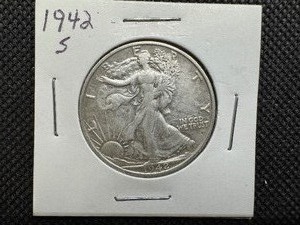 lot 25 image: 1942 S Silver Walking Liberty Half Dollar