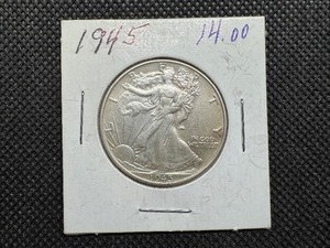 lot 30 image: 1945 Silver Walking Liberty Half Dollar