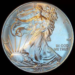 lot 17 image: BU 2010 American Silver Eagle