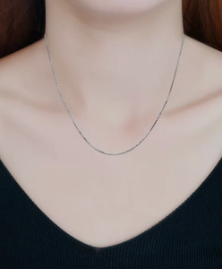 lot 111 image: GIANI BERNINI 22 Sterling Silver Chain (A Bit Tarnished)