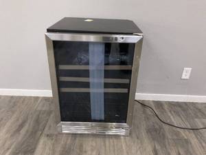 TITTLA 24 in. Single Zone 220 Plus Cans Beverage Refrigerator in Silver with 2-Different Door Handle Built-in Beverage Cooler Model # KMBR150 (Minor Transit Damage)